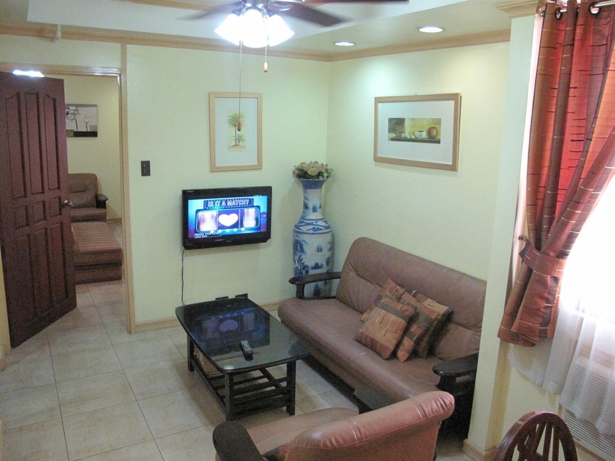 Makati Suites At Travelers Inn Makati City Luaran gambar