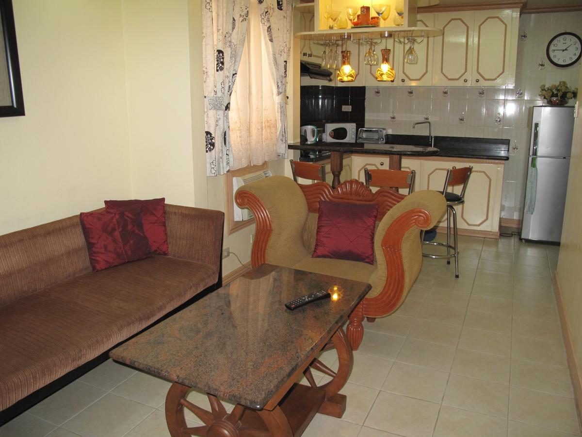 Makati Suites At Travelers Inn Makati City Luaran gambar