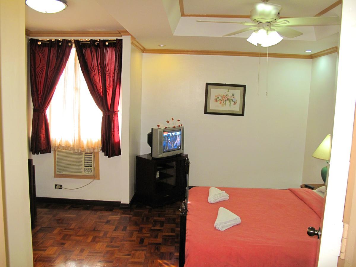 Makati Suites At Travelers Inn Makati City Luaran gambar