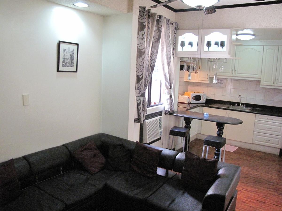 Makati Suites At Travelers Inn Makati City Luaran gambar