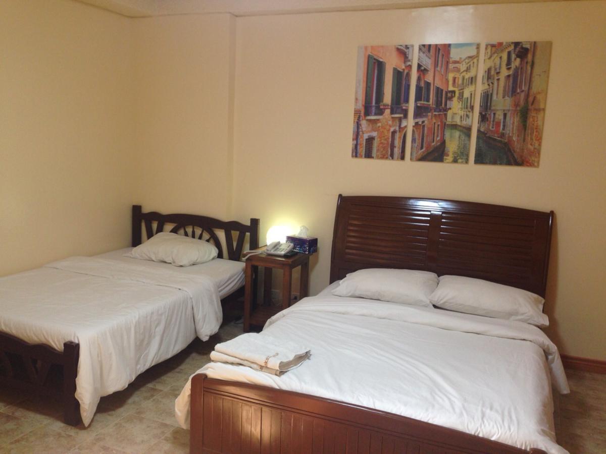 Makati Suites At Travelers Inn Makati City Luaran gambar