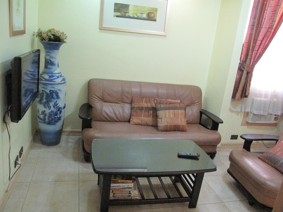 Makati Suites At Travelers Inn Makati City Luaran gambar